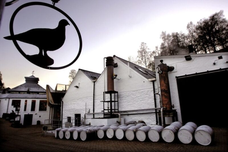 Scotland Whisky Explorer: Highlands Day Tour from Edinburgh - Explore the Scottish Highlands and Iconic Landmarks in a Day