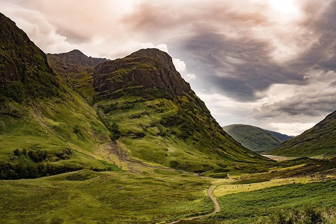 Scottish Highland Day Tour from Glasgow - Visiting Glencoe: The Spectacular Three Sisters