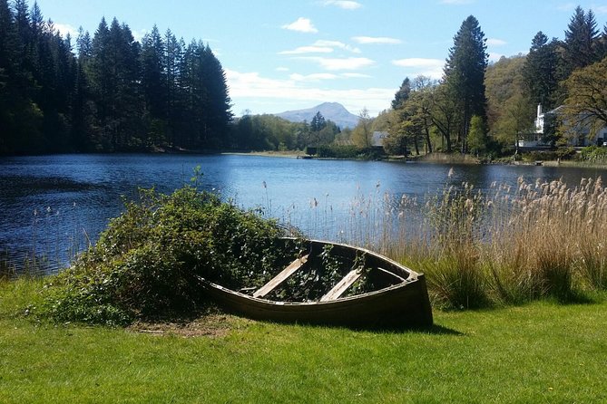 Scottish Highlands Freedom Bike & E- Bike Tour with Transfers - Scenic Views of a Famous Scottish Castle