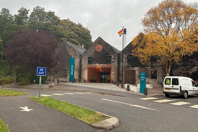 Scottish Whisky & Ancient Urquhart Castle & Loch Ness from port - Whisky Tasting at Glen Ord and The Singleton Distillery