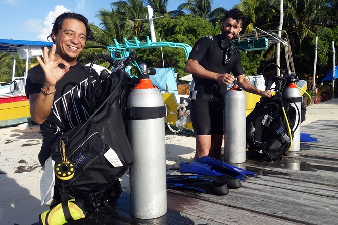 Scuba diving at MUSA the underwater museum for certified divers - Meeting Point and Physical Requirements