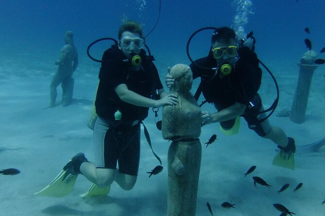 SCUBA DIVING first time experience - Equipment and Safety Procedures