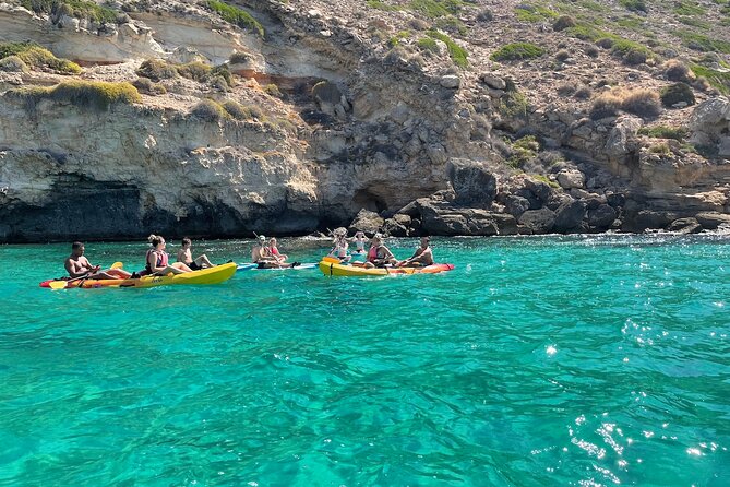 Sea Caves Kayak Tour in Mallorca - The Role of Guides and Group Atmosphere