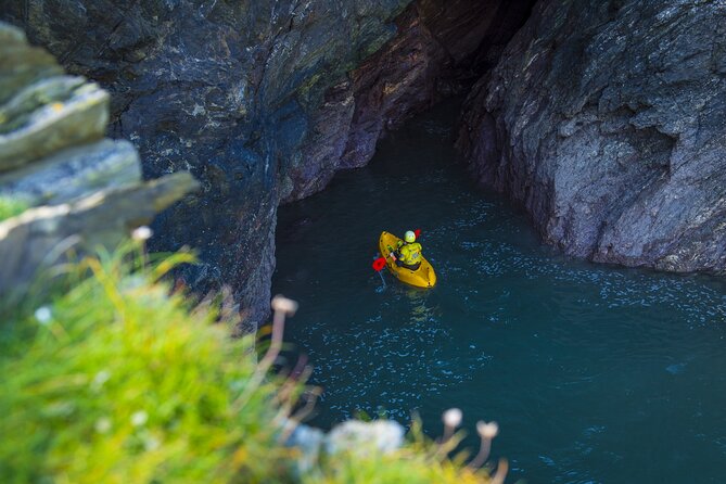 Sea Kayak Lesson & Tour in Newquay - The Experience with Qualified Instructors and Safety Measures