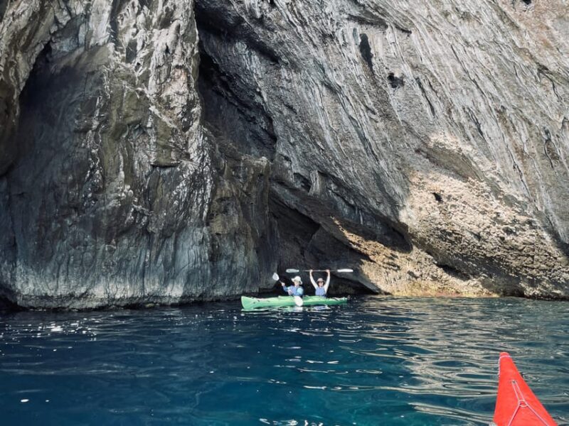 Sea Kayaking Akrotiri Chania - What Sets This Tour Apart from Other Kayaking Experiences