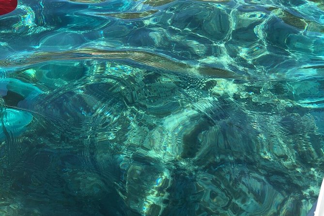 Sea kayaking in the heart of the Ramatuelle Nature Reserve - The Role of Guides: Nico, Marco, Thomas, and More