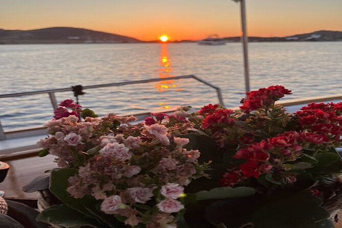 Sea Sunset Tour in the Bay of Naousa - Paros - Key Points