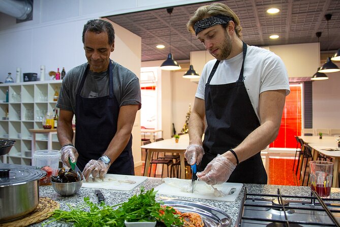 Seafood paella cooking class, tapas and visit to Ruzafa market. - Exploring Ruzafa Market for Fresh Ingredients