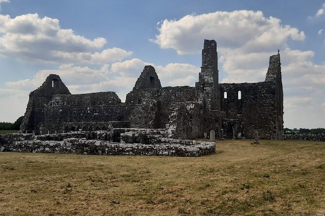 Sean's Bar, Athlone Castle and Clonmacnoise Monastery - Exploring Clontuskert Abbey: An 8th-Century Landmark