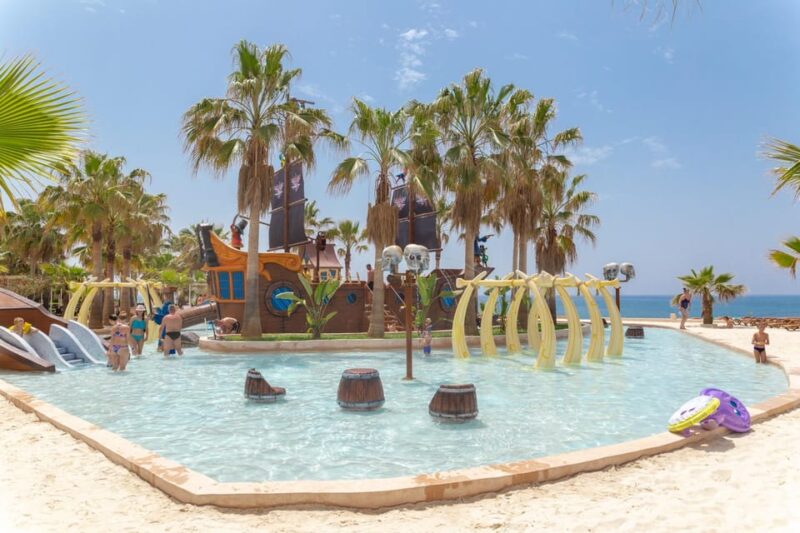 Seapark: Swimming in Pool Aquarium with Authentic Creatures - How the Tour Compares to Similar Experiences