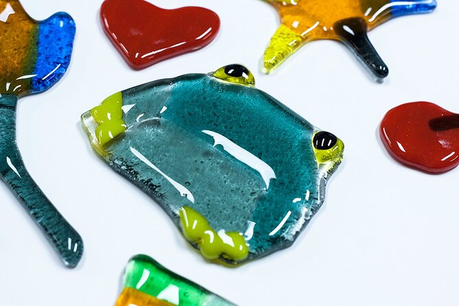 Seasonal Glass Decor Workshop - Who Will Enjoy This Glass Decor Workshop?