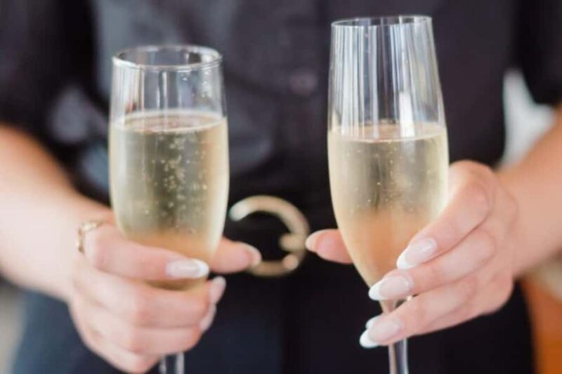 Seattle: Dinner Cruise Experience - Culinary Delights: A 3-Course Dinner with Options