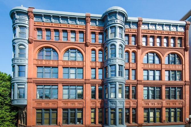 Seattle Downtown Highlights Private Guided Walking Tour - Showcasing Seattle Art and Architectural Marvels