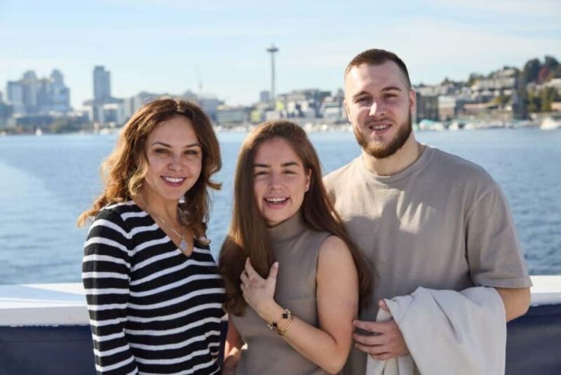 Seattle: Mimosa Brunch Cruise - The Brunch Buffet: What to Expect