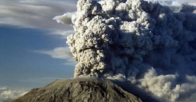 Seattle: Mt. St. Helens National Monument Small Group Tour - Key Points