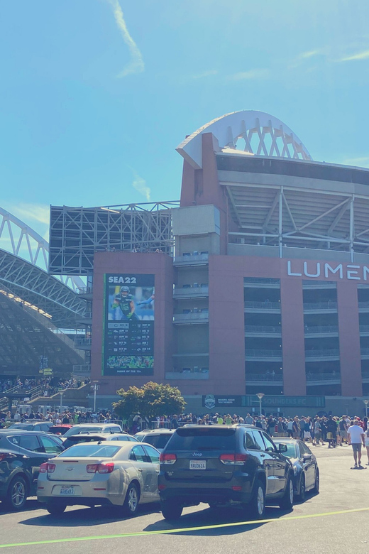 Seattle: Seattle Seahawks Football Game Ticket - The Crowd and Matchday Atmosphere