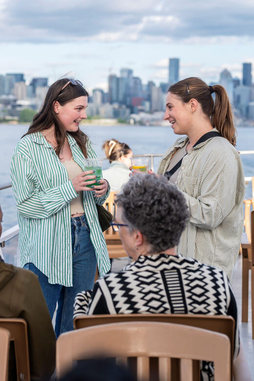 Seattle: Summer Views Cruise - Accessibility and Group Size Advantages