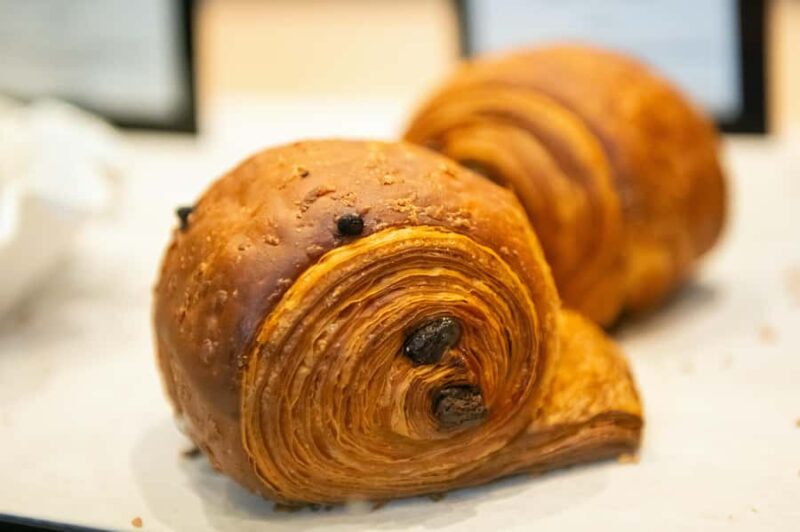 Seattle: Wine, Bread, Cheese and Chocolate Experience - The Artisanal Food Stops: Bread, Cheese, and Sweet Treats