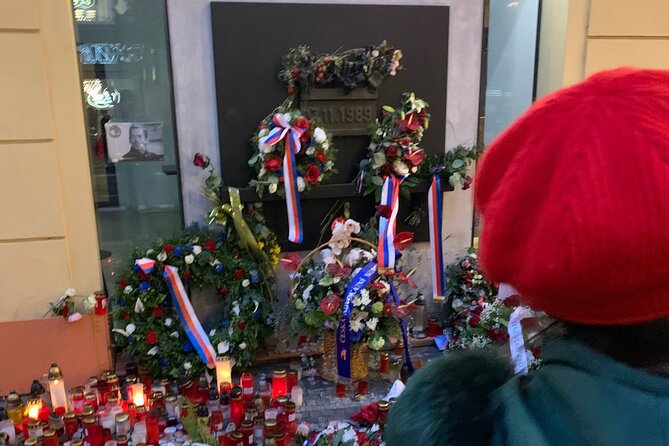 Second World War & Communism (Tip-based 3 hour tour) - Vaclav Havel’s Leadership at the National Theater