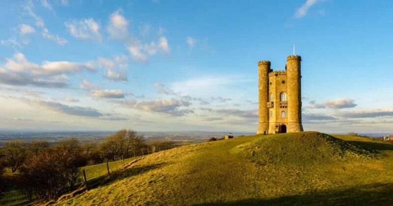 Secret Cotswolds: Private Tour of Picture-Perfect Villages - Exploring Stow-on-the-Wold and Historic Villages