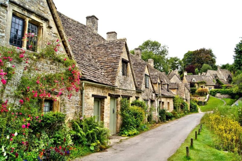 Secret Cotswolds: Private Tour of Picture-Perfect Villages - Logistics and Comfort: A Stress-Free Way to See the Cotswolds