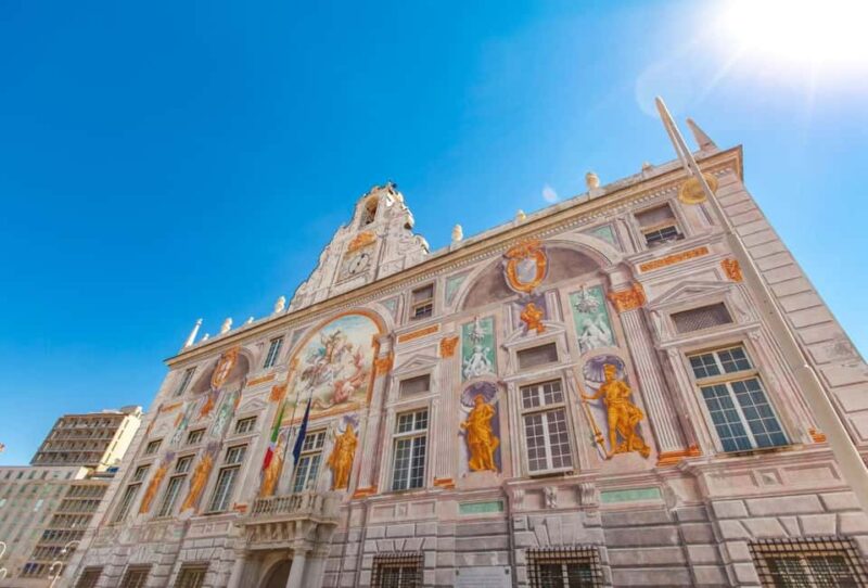 Secret Genoa: Noir Stories, Curiosities, and Mysteries of the Past - Key Points