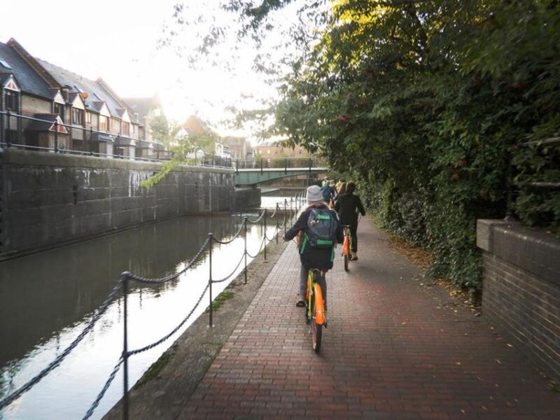 Secret London Tour by Bike - Exploring Londons Legendary Landmarks on a Bike