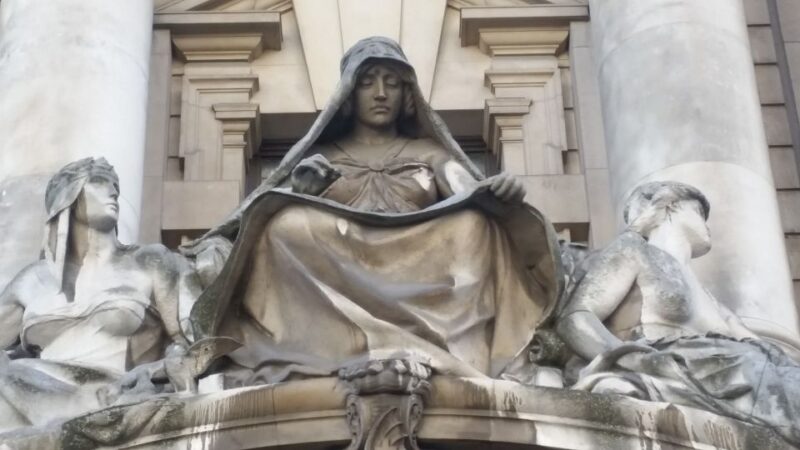 Secret Old London Walking Tour - Discover Hidden Stories of Old London with This Walking Tour