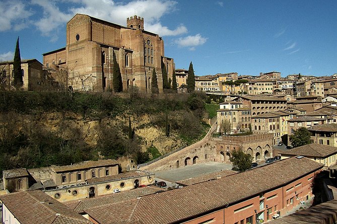 Secret Siena Walking Tour - Explore Sienas Contrada Territories and Palio Legends