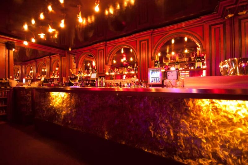 Secret Square Paris : Parisian Strip-Tease Cabaret Ticket - Drinks and Comfort: Lounge Setting in a Classic Cabaret Style