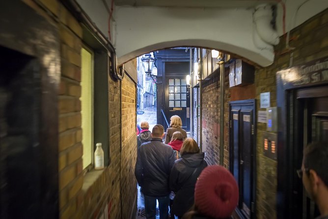 Secret Walking Tour of Central London - Key Points