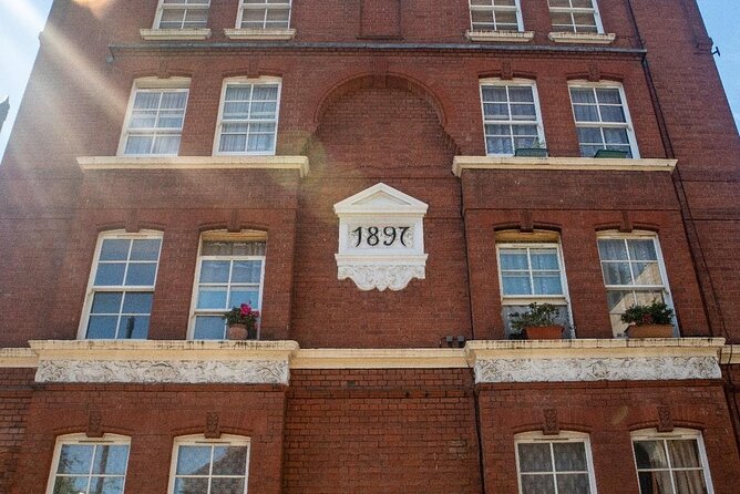 Secrets of Bermondsey: Self-Guided Urban Puzzle Walk - Strolling Bermondsey Street