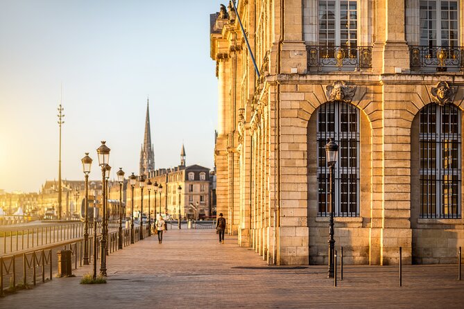Secrets of Bordeaux Self Guided Tour - Discover Bordeaux’s Iconic Gothic Churches: Basilique Saint-Michel and Cathédrale Saint-Andre