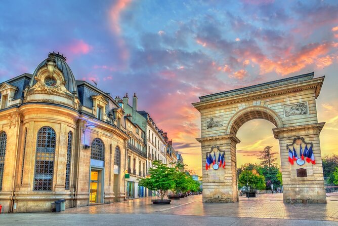 Secrets of Dijon: Explore the City with Clues and Stories - Key Points