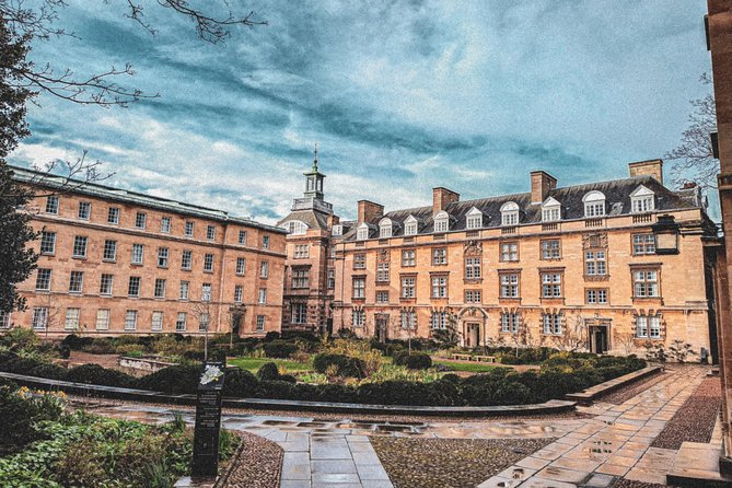 Secrets of Kings College Cambridge, Hawking, Darwin, Newton - The University Boat Race and Cambridge’s Sports History