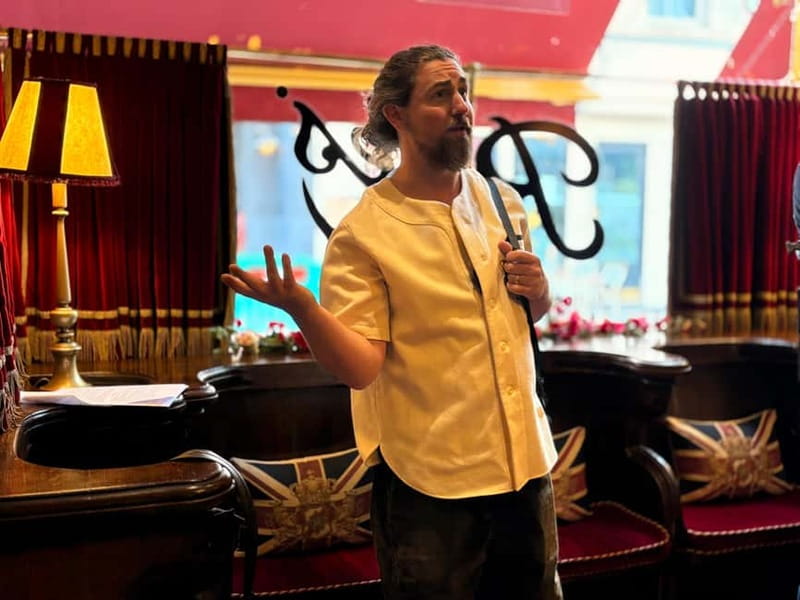 Secrets of London Covent Garden & Rules Restaurant Tour - Uncovering Londons Scandalous Secrets