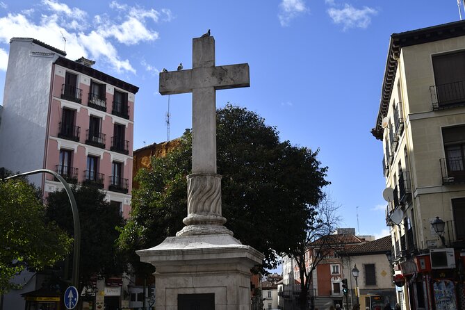 Secrets of Madrid Small Group Tour - Discovering Madrid’s Religious and Market Heritage