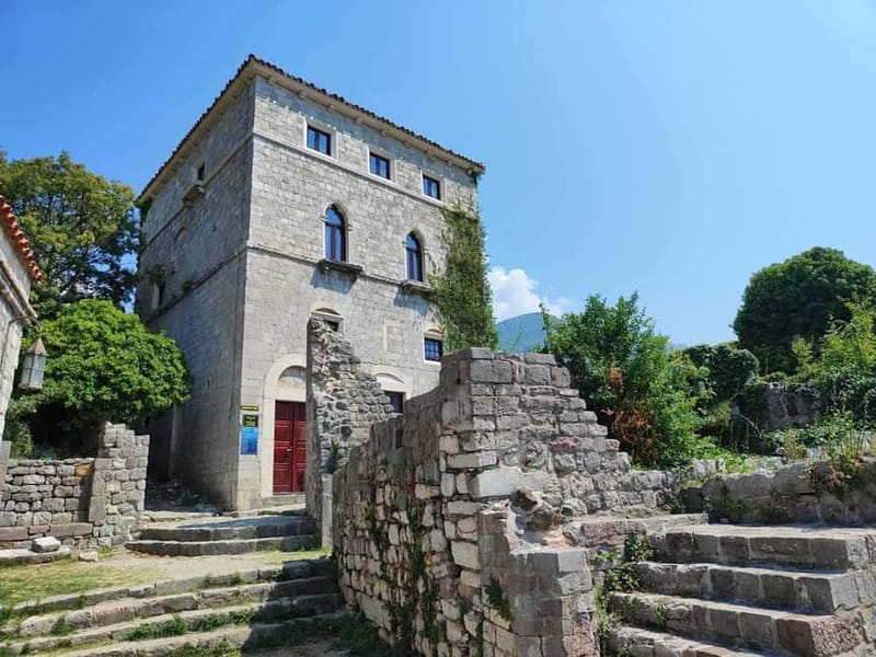 Secrets of the Old Town Bar - A Journey through Millennia - Free Time at the Old Bar Bazaar and Local Flavors