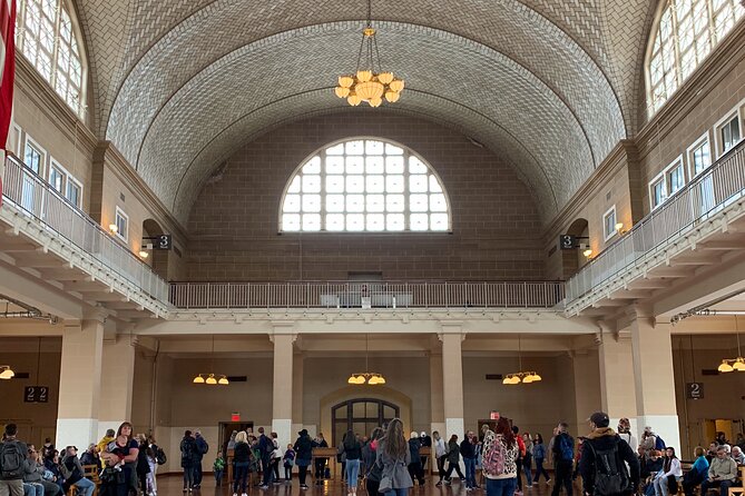 Secrets of the Statue of Liberty and Ellis Island Guided Tour - Visiting the Statue of Liberty: What’s Included