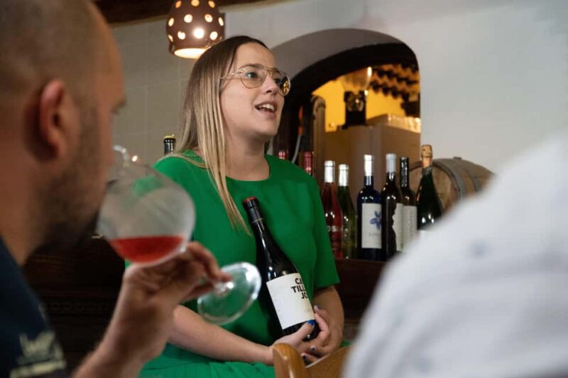 Secrets of Wine: Immersion in the Winery and Professional Tasting - Practical Details: Meeting Point and Language Options