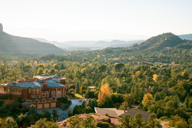 Sedona Day Trip: From Metro Phoenix / Scottsdale - Uptown Sedona: Old-West Shops and Local Eateries