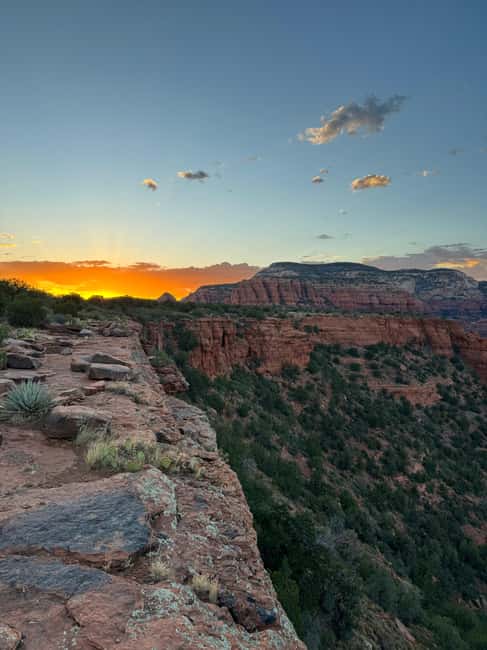 Sedona Night Hike and Stargazing Tour - From Sunset to Stargazing: A Carefully Chosen Trail