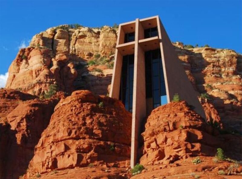 Sedona: Open-Air Van Tour with a Local Guide and 6 Stops - Exploring Sedonas Arts and Shopping Scene