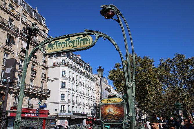 See 10+ Top Paris Sights, Fun Guide - See the Iconic Moulin Rouge and Its History
