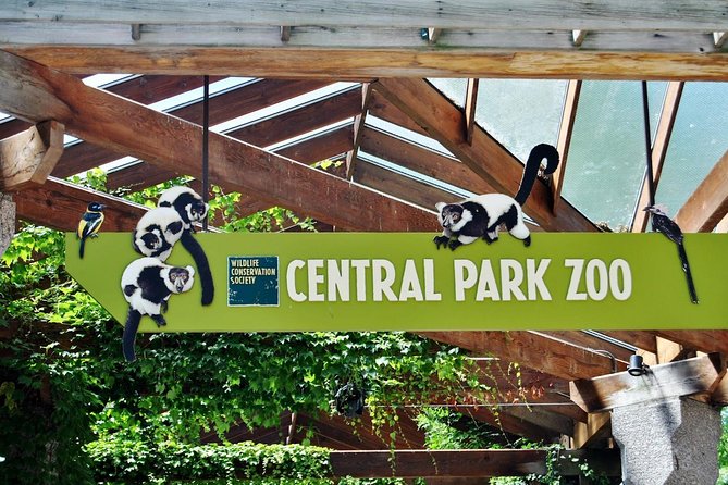 See 30 Top New York Sights (Walking Tour) & Visit Central Park Zoo. - Key Points