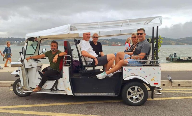 SEE MORE, FEEL MORE: Lisbon tuk-tuk Tour - Key Points