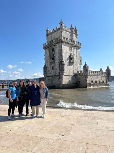 SEE MORE, FEEL MORE: Lisbon tuk-tuk Tour - Who Will Appreciate This Lisbon Tuk-Tuk Tour?
