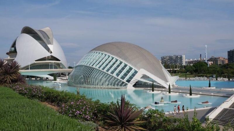 See Port Saplaya + City of Arts and Sciences on a Bike Tour - Pedaling to the City of Arts and Sciences