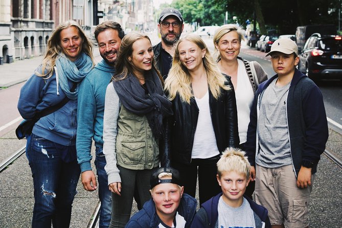 See Shoot Share | Photo Tour - Customized Portraits at a Location of Choice