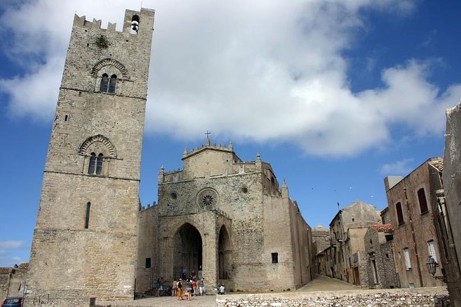 Segesta Erice and Salt Pans Full Day Excursion - The Guide and Transportation Experience